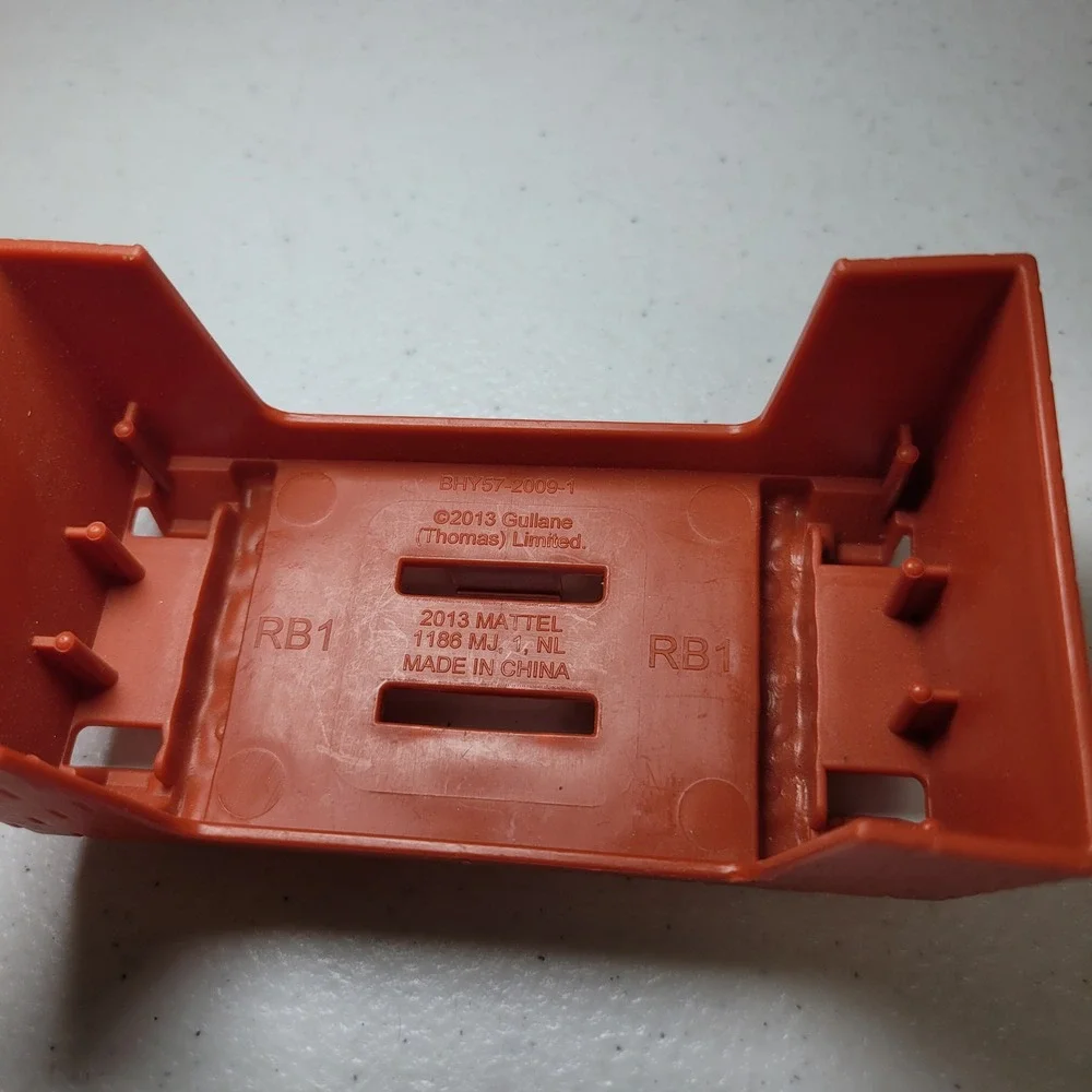 Thomas‎ Train Track Replacement Riser GPD84 RR1 Orange Brown Lot of 4